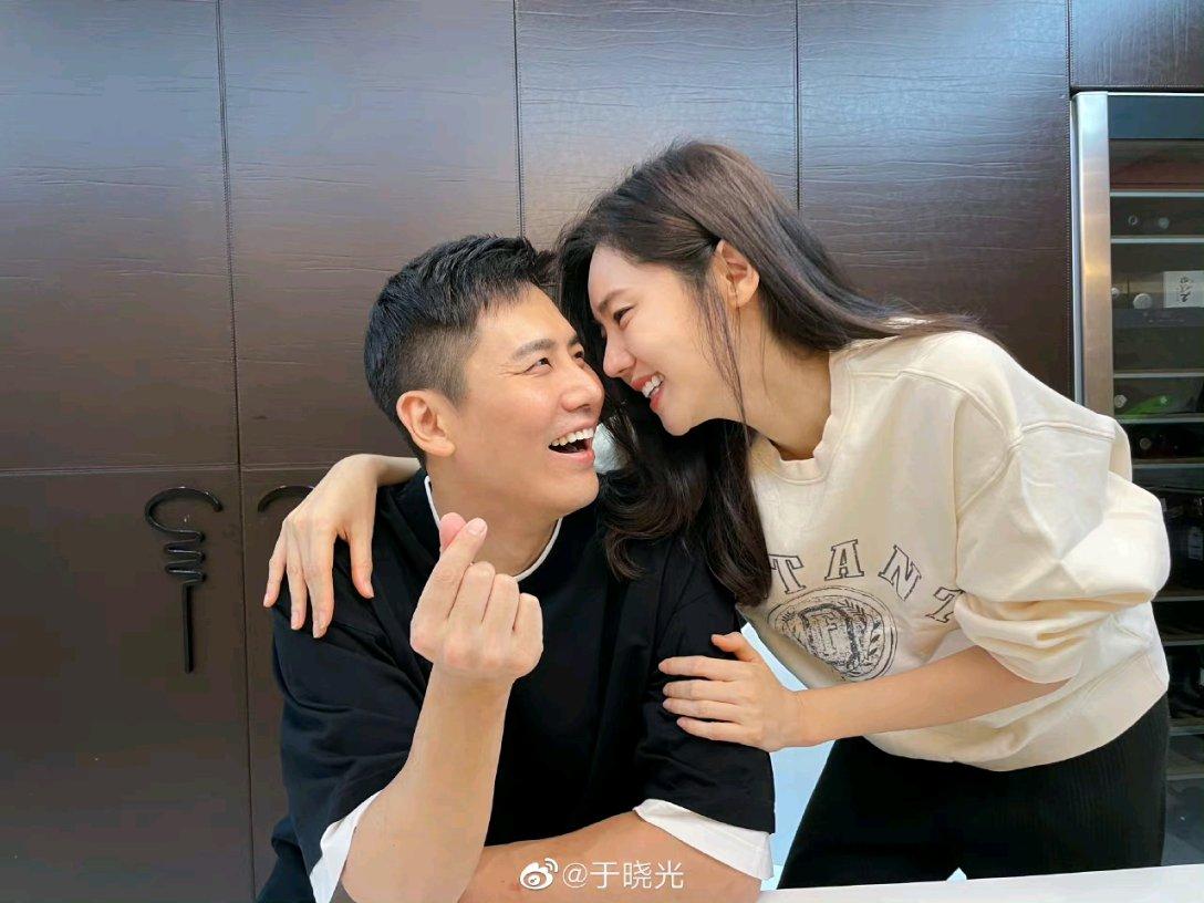 时尚发型女孩