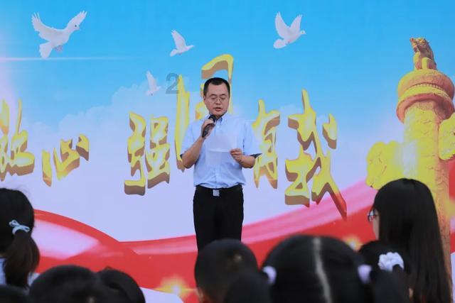比亚迪海豚的最强对手来临,大众ID2车型登场,比亚迪危险了