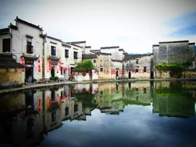 摩科智能AI数字人智控魔盒,为企业年会增添新亮点!
