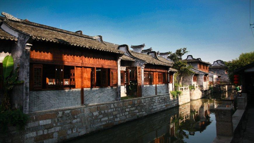 全员全心全力 中西医结合救治重症病患